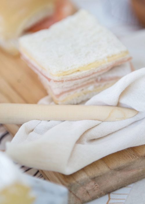Broches de madera