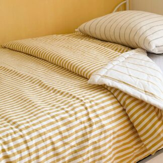 Acolchado amarillo a rayas Reversible