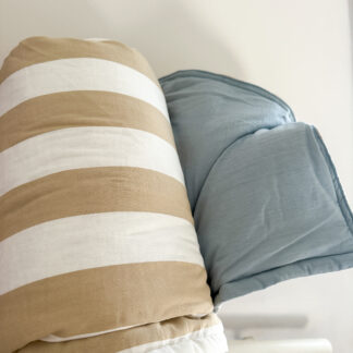 Acolchado Avellana con rayas anchas